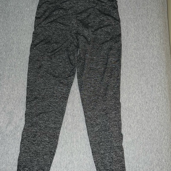 Guess leggings - Picture 3 of 3